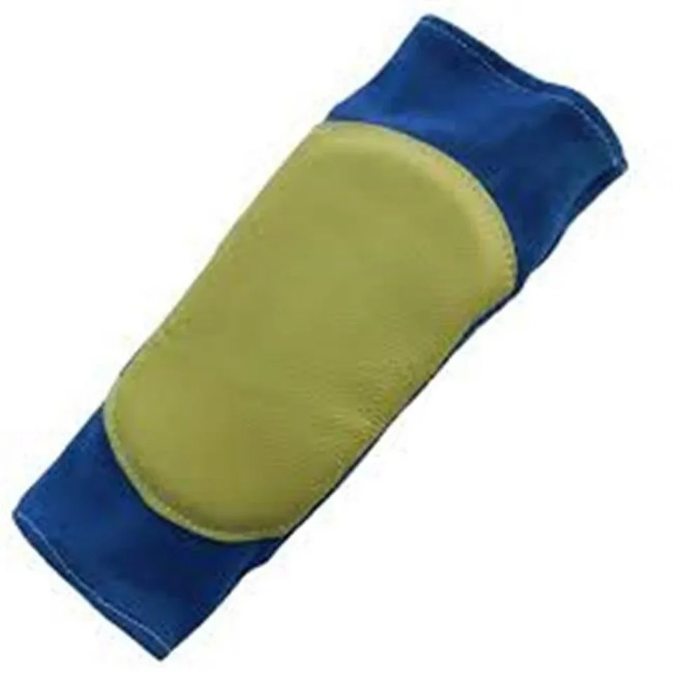 Ultimate Durable Impacto Pull on Style Elbow Pad, Medium
